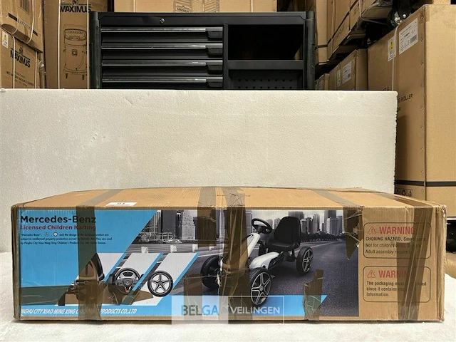 Licensed mercedes-benz pedal go kart white - afbeelding 2 van  3