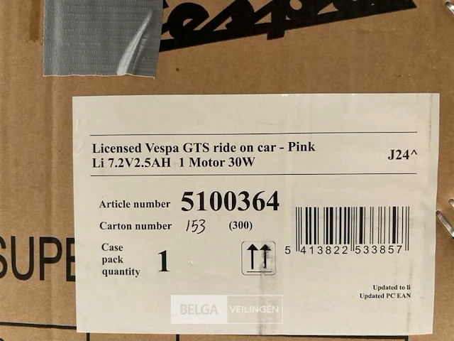 Licensed vespa gts ride on car pink - afbeelding 5 van  5