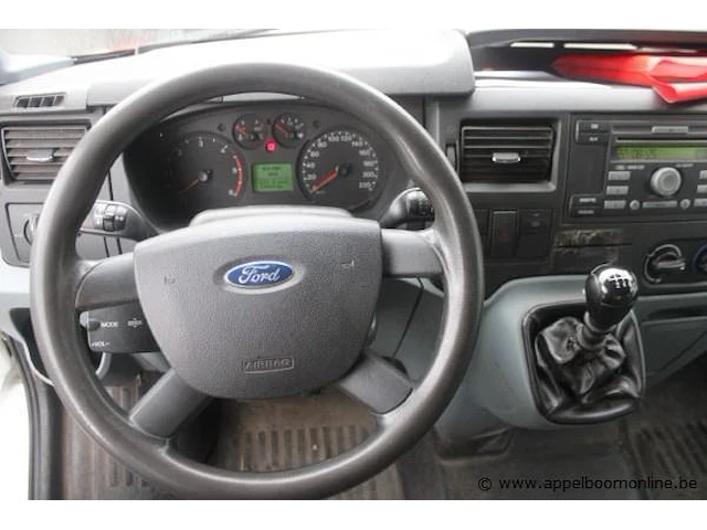 Licht vrachtwagen ford transit, datum 1ste inschrijving 17/6/2013, chassisnummer wf0nxttfnct23309, km-stand 78.830 - afbeelding 12 van  14