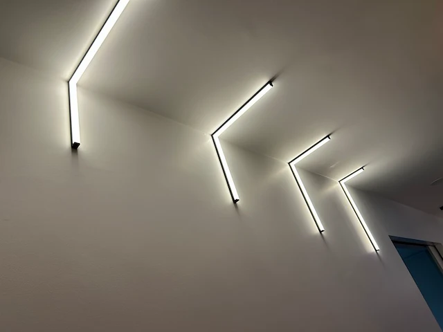 Lichtarmatuur - afbeelding 1 van  2