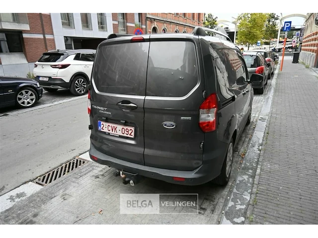 Lichte vracauto ford transis courier - afbeelding 10 van  22