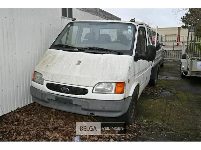 Lichte vracht ford type 150ldcd - afbeelding 1 van  8