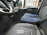 Lichte vracht iveco met kipbak - afbeelding 17 van  22