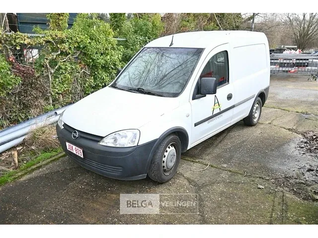 Lichte vracht opel combo type x012503 1,7di - afbeelding 1 van  7