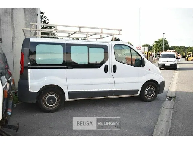 Lichte vracht opel vivaro 2,5cd 2009 - afbeelding 3 van  7