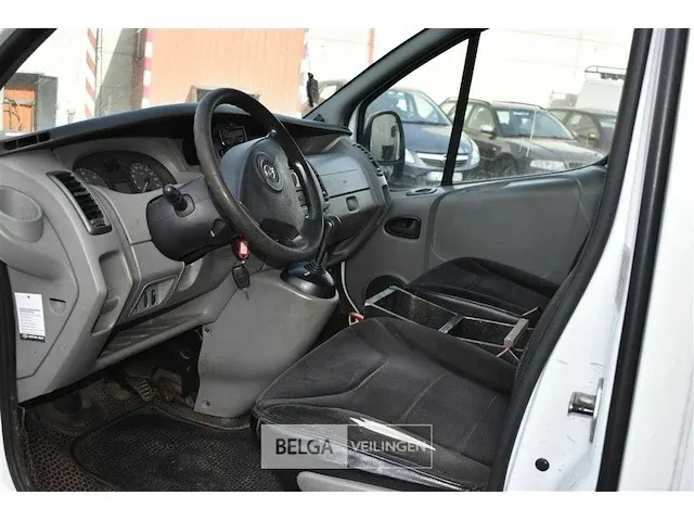 Lichte vracht opel vivaro 2,5cd 2009 - afbeelding 4 van  7
