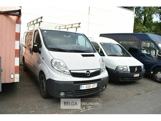 Lichte vracht opel vivaro,2,5cd 2009 - afbeelding 1 van  6