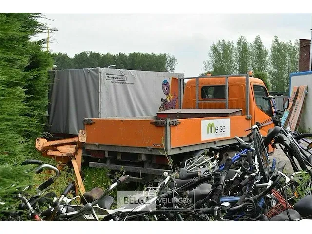 Lichte vracht toyota dyna type d4d met vaste bak - afbeelding 20 van  22