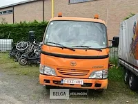 Lichte vracht toyota dyna type d4d met vaste bak - afbeelding 2 van  22