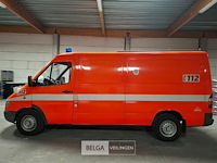 Lichte vrachtauto mercedes 313 cdi sprinter