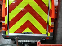 Lichte vrachtauto mercedes 313 cdi sprinter - afbeelding 26 van  28