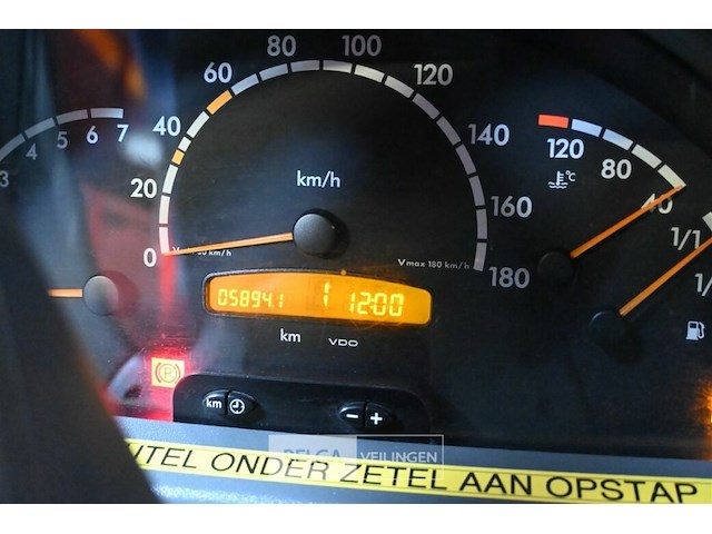 Lichte vrachtauto mercedes 313 cdi sprinter - afbeelding 6 van  28