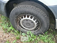 Lichte vrachtauto mercedes sprinter - afbeelding 11 van  15
