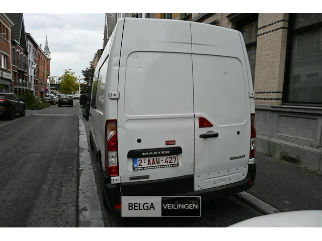 Lichte vrachtauto renault master - afbeelding 15 van  27