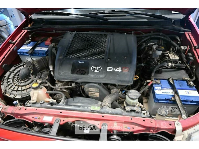 Lichte vrachtauto toyota - afbeelding 4 van  17