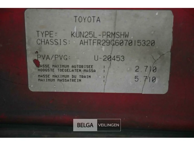 Lichte vrachtauto toyota - afbeelding 5 van  17
