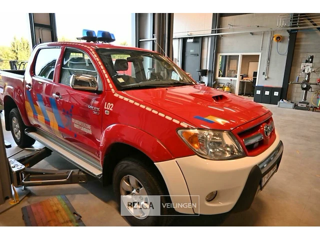 Lichte vrachtauto toyota - afbeelding 10 van  17