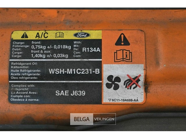 Lichte vrachtauto - afbeelding 19 van  22