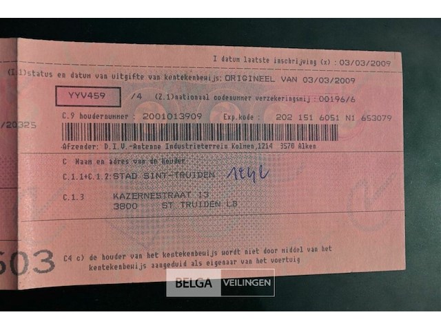 Lichte vrachtauto - afbeelding 21 van  22