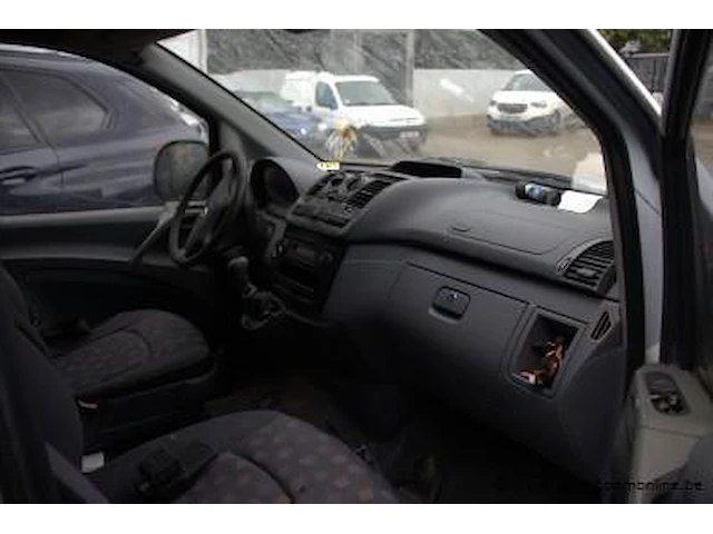 Lichte vrachtw. mercedes vito,diesel,2148cm³,70kw, 1e inschr 24/10/07,wdf63960313374785,km ng (laatste kmstand vlgs keuring dd 23/09/19: 265150),co²-uitstoot ng,eurong,kenteken i (ii ontbeekt),gelijkvormigheidsattest,keuring tot 23/9/20,1sleutel - afbeelding 13 van  20