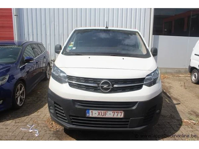 Lichte vrachtw. opel vivaro,diesel,1499cm³,88kw, 1e inschr 26/5/20, vxebyhvklz013037, km ,co²-uitstoot ng,euro6d-isc,kenteken i (ii ontbeekt),zonder gelijkvormigheidsattest,keuring tot 29/5/25, 1sleutel - afbeelding 4 van  11