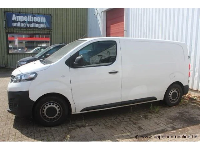 Lichte vrachtw. opel vivaro,diesel,1499cm³,88kw, 1e inschr 26/5/20, vxebyhvklz013037, km ,co²-uitstoot ng,euro6d-isc,kenteken i (ii ontbeekt),zonder gelijkvormigheidsattest,keuring tot 29/5/25, 1sleutel - afbeelding 6 van  11