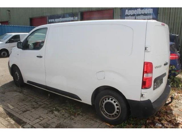 Lichte vrachtw. opel vivaro,diesel,1499cm³,88kw, 1e inschr 26/5/20, vxebyhvklz013037, km ,co²-uitstoot ng,euro6d-isc,kenteken i (ii ontbeekt),zonder gelijkvormigheidsattest,keuring tot 29/5/25, 1sleutel - afbeelding 7 van  11