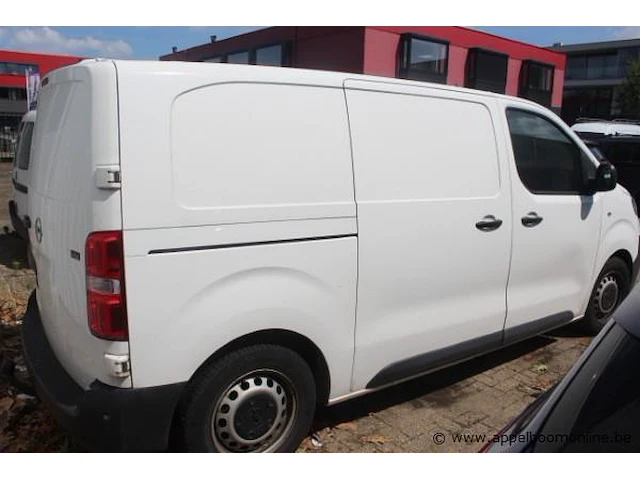Lichte vrachtw. opel vivaro,diesel,1499cm³,88kw, 1e inschr 26/5/20, vxebyhvklz013037, km ,co²-uitstoot ng,euro6d-isc,kenteken i (ii ontbeekt),zonder gelijkvormigheidsattest,keuring tot 29/5/25, 1sleutel - afbeelding 8 van  11