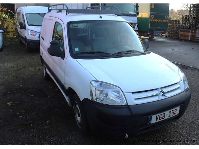 Lichte vrachtwagen citroen berlingo, benzine, 1360cm³, 55kw, 1e inschr 11/04/06, vf7gbkfwc9420853, 95868km,co²-uitstoot ng, euro4, kentekenbewijs, gelijkvormigheidsattest,keuring tot 28/04/25, 2sleutels - afbeelding 14 van  20