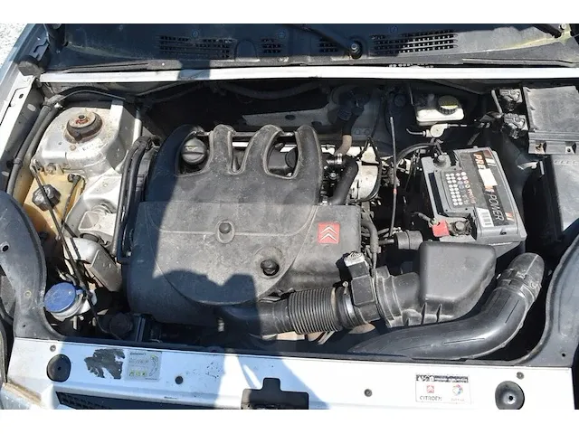 Lichte vrachtwagen citroen berlingo, type gbwjyb, ch.nr. vf7gbwjyb94123175, (start niet, slot kapot) (sleutel , boorddocumenten: inschrijvingsbewijs deel i en gelijkvormigheidsattest) (1) - afbeelding 2 van  24