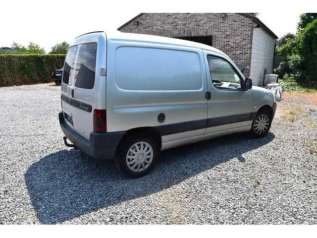 Lichte vrachtwagen citroen berlingo, type gbwjyb, ch.nr. vf7gbwjyb94123175, (start niet, slot kapot) (sleutel , boorddocumenten: inschrijvingsbewijs deel i en gelijkvormigheidsattest) (1) - afbeelding 11 van  24