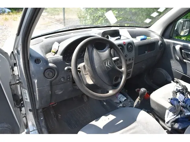 Lichte vrachtwagen citroen berlingo, type gbwjyb, ch.nr. vf7gbwjyb94123175, (start niet, slot kapot) (sleutel , boorddocumenten: inschrijvingsbewijs deel i en gelijkvormigheidsattest) (1) - afbeelding 21 van  24