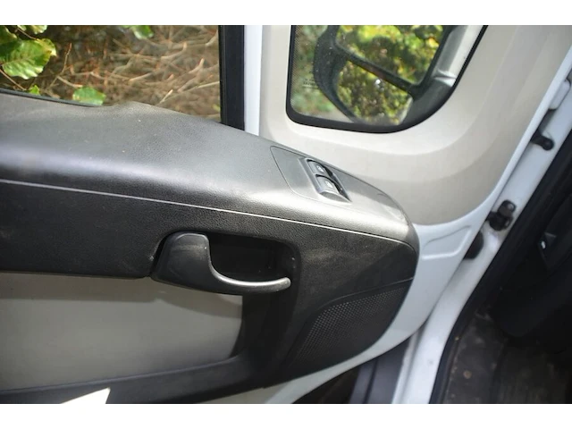 Lichte vrachtwagen citroen jumper met dubbele cabine en open laadbak, type: y, variant: ydumg, versie: ydumgc/dyl, chassisnummer: vf7ydumgc12309149, bouwjaar: 13/11/2012 met sleutel en boorddocumenten, werking onbekend - afbeelding 3 van  34