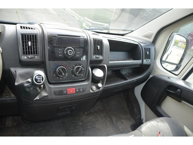 Lichte vrachtwagen citroen jumper met dubbele cabine en open laadbak, type: y, variant: ydumg, versie: ydumgc/dyl, chassisnummer: vf7ydumgc12309149, bouwjaar: 13/11/2012 met sleutel en boorddocumenten, werking onbekend - afbeelding 5 van  34