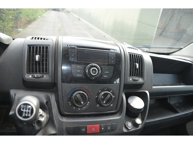 Lichte vrachtwagen citroen jumper met dubbele cabine en open laadbak, type: y, variant: ydumg, versie: ydumgc/dyl, chassisnummer: vf7ydumgc12309149, bouwjaar: 13/11/2012 met sleutel en boorddocumenten, werking onbekend - afbeelding 6 van  34