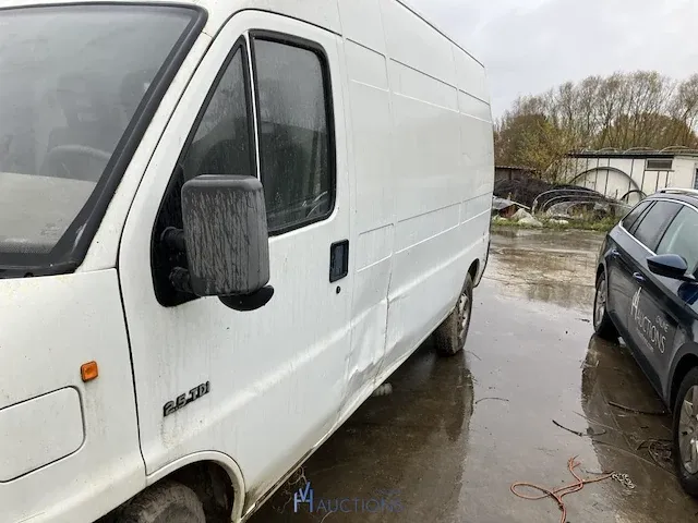 Lichte vrachtwagen citroen jumper - afbeelding 12 van  14