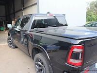 Lichte vrachtwagen dodge ram, datum 1ste inschrijving 6/11/2020, chassisnummer 1c6srfht2ln283483, lpg/benzine km-stand 76.960 - afbeelding 6 van  12
