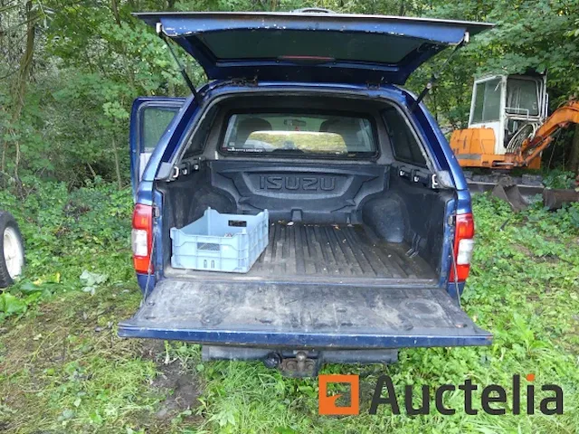 Lichte vrachtwagen dubbele cabine isuzu rodeo 2.5 4wd (2006-251.356 km) - afbeelding 21 van  31
