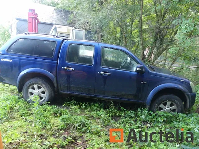 Lichte vrachtwagen dubbele cabine isuzu rodeo 2.5 4wd (2006-251.356 km) - afbeelding 23 van  31