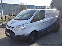 Lichte vrachtwagen ford transit custom,diesel,2198cm,74kw,1e inschr 11/08/15,wf0yxxttgyfy07568, 265703km,co²-uitstoot 186g/km, euro5b,kenteken i (ii ontbreekt), gelijkvormigheidsattest,keuring tot 12/8/24, 2sleutels
