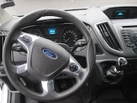 Lichte vrachtwagen ford transit, datum 1ste inschrijving 13/6/2016, chassisnummer wf0dxxttgdgb56315, km-stand 39.050 - afbeelding 2 van  20