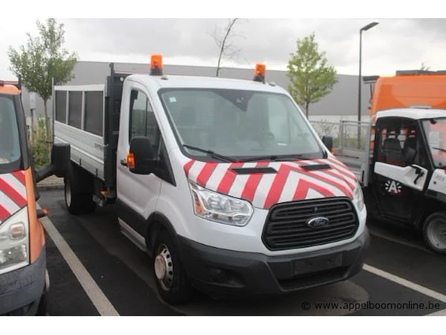 Lichte vrachtwagen ford transit, datum 1ste inschrijving 13/6/2016, chassisnummer wf0dxxttgdgb56315, km-stand 39.050 - afbeelding 14 van  20