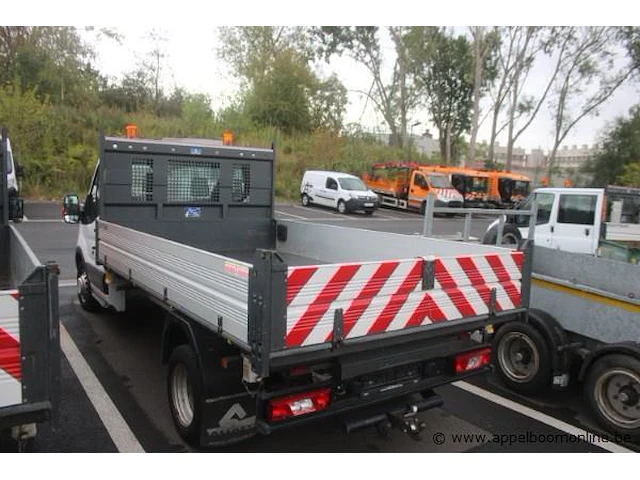 Lichte vrachtwagen ford transit, datum 1ste inschrijving 22/12/2014, chassisnummer wf0dxxttgdem55316, km-stand 39.355 - afbeelding 13 van  17
