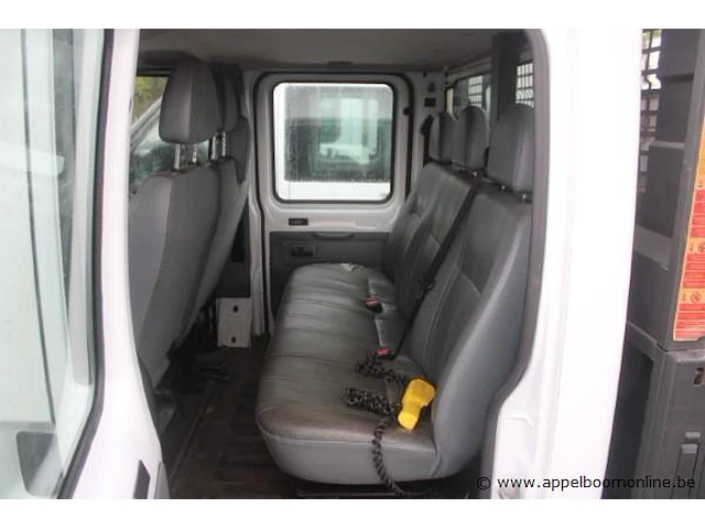 Lichte vrachtwagen ford transit, dubbel cabine, datum 1ste inschrijving 17/06/2013, km-stand 51,240, chassisnummerwf0nxxttfnct23668 - afbeelding 2 van  15