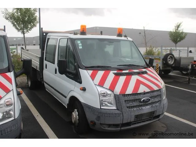 Lichte vrachtwagen ford transit, dubbel cabine, datum 1ste inschrijving 17/06/2013, km-stand 51,240, chassisnummerwf0nxxttfnct23668 - afbeelding 9 van  15