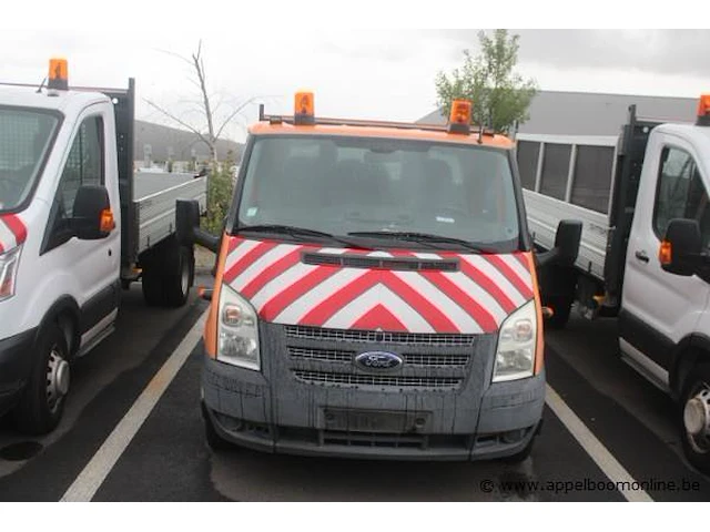 Lichte vrachtwagen ford transit, dubbel cabine, datum 1ste inschrijving 2/7/2013, chassisnummer wf0nxxttfncy70111, km-stand 32.783 - afbeelding 9 van  16