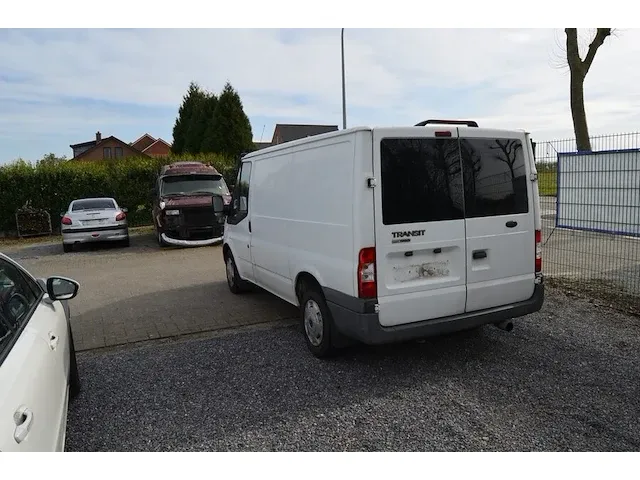 Lichte vrachtwagen ford transit , type 0,8s srw fwd, variant p8fa1a, versie a3aaa, ch.nr. wf0xxxbdfx8r70581, bouwjaar 11-09-2008 ((sleutel, alle boorddocumenten) (1) - afbeelding 16 van  25