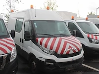Lichte vrachtwagen iveco 354n, datum 1te inschrijving 22/12/2015, chassisnummer zcfc335a205071929, km-stand 76.806,cng - afbeelding 13 van  19