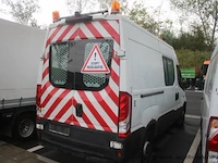 Lichte vrachtwagen iveco 354n, datum 1te inschrijving 22/12/2015, chassisnummer zcfc335a205071929, km-stand 76.806,cng - afbeelding 14 van  19