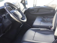 Lichte vrachtwagen iveco 35s, datum1ste inschrijving 7/12/2015, chassisnummer zcgfc335ax05066039, 55410km, euro vi, cng, c02 247, kenteken i+ii, gelijkvormigheidssattest - afbeelding 10 van  16